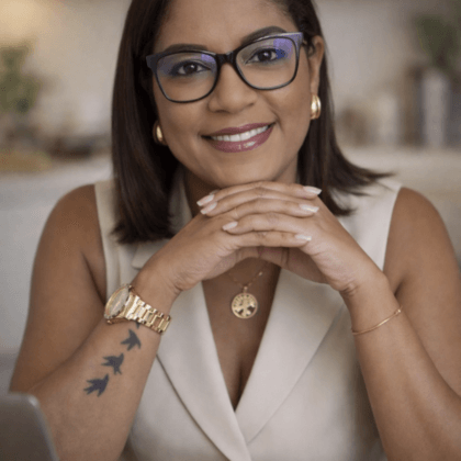 Terapeuta Tâmara Neves Santos