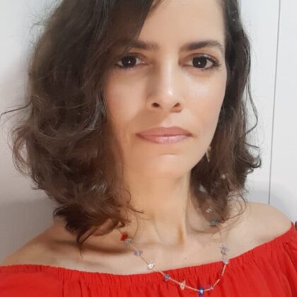 Terapeuta Virginia Costa de Oliveira